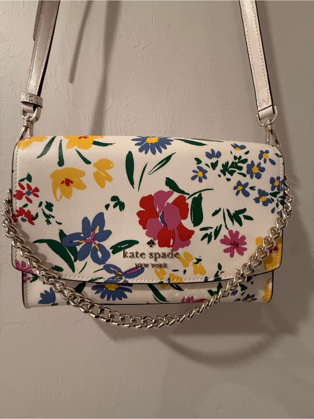 kate spade White Floral Crossbody Bag with Silver Chain